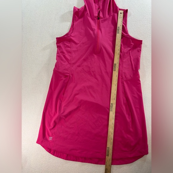 Title Nine Pink Hooded Athletic Dress Size 14 Nimble Zip Pocket Golf Tennis - Picture 8 of 9